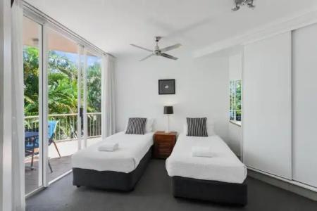 Noosa Tropicana - 181