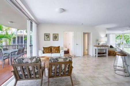 Noosa Tropicana - 87