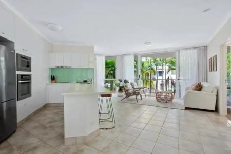 Noosa Tropicana - 42