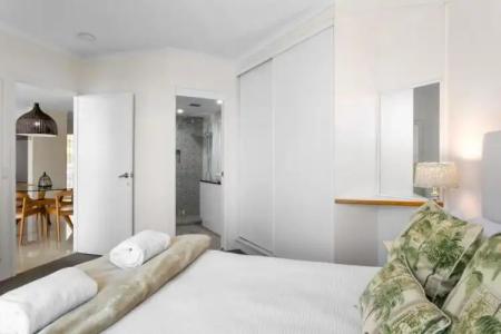 Noosa Tropicana - 179