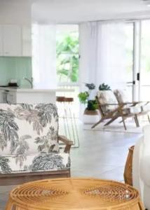 Noosa Tropicana - 79