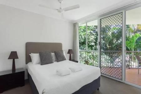 Noosa Tropicana - 96