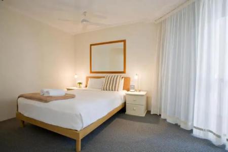 Noosa Tropicana - 183