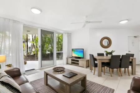 Noosa Tropicana - 81