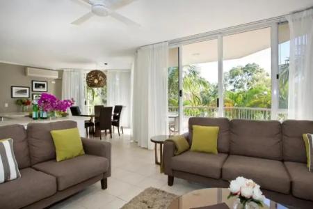 Noosa Tropicana - 187