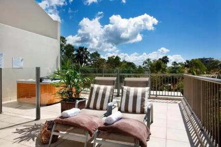 Noosa Tropicana - 34