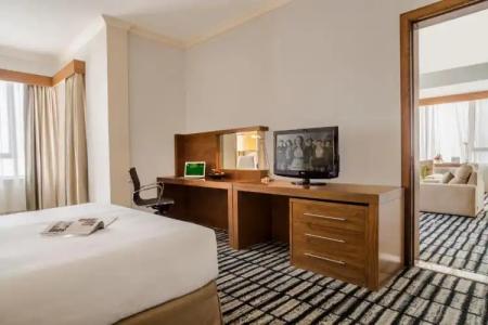 Jumeira Rotana - 107