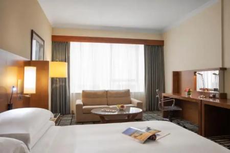 Jumeira Rotana - 100