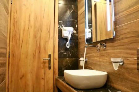 Semiramis Guesthouse - 133