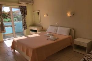 Epis Hotel, Agia Marina