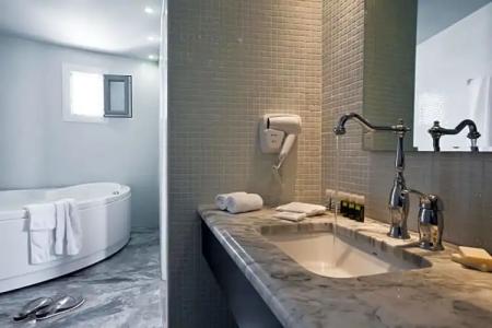 Xenones Filotera - 103