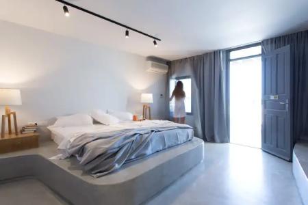 Xenones Filotera - 3