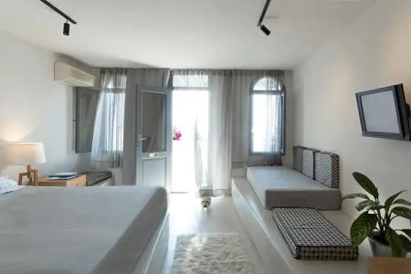 Xenones Filotera - 4