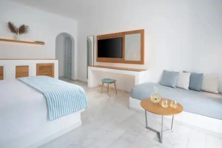 Santorini Kastelli Resort - 37