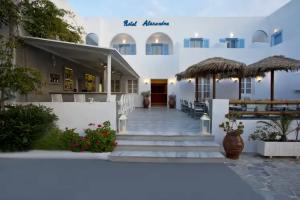 Alexandra Hotel, Kamari