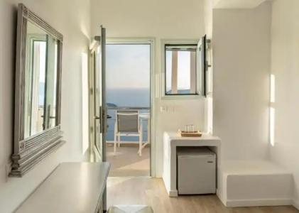 Pearl on the Cliff & Suites by Pearl Collection - 57