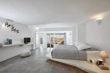 Suites of the Gods Cave Spa - 1