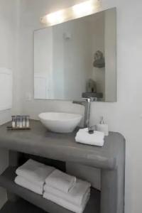 Suites of the Gods Cave Spa - 18