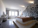 Elegant Double Suite with Caldera View