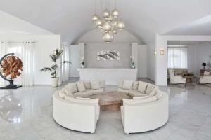 El Greco Resort & Spa, Fira