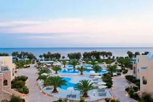 Santo Miramare Beach Resort