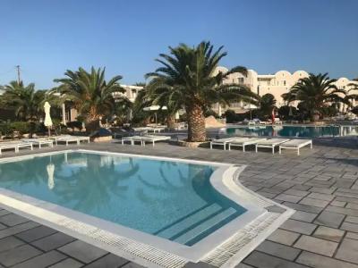 Santo Miramare Beach Resort - 11