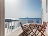 Standard room with partial ocean view