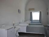 Standard Triple room with pool view