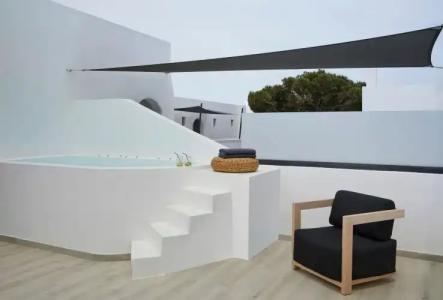 Kalisti & Suites - 108