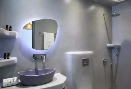 Kalisti & Suites - 100