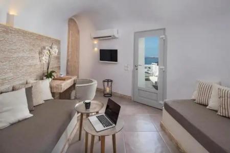 Athina Luxury Suites - 178