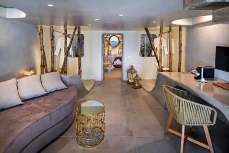 Athina Luxury Suites - 208