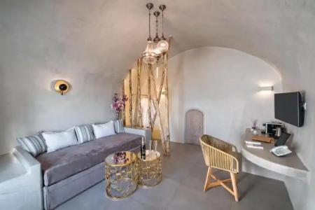 Athina Luxury Suites - 84