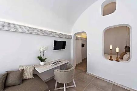 Athina Luxury Suites - 172