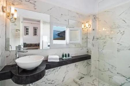 Athina Luxury Suites - 251