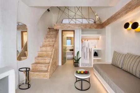 Athina Luxury Suites - 16