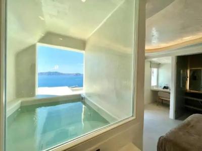 Athina Luxury Suites - 72