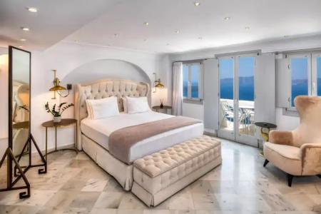 Athina Luxury Suites - 225
