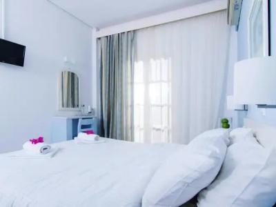 Paradise Resort - 104