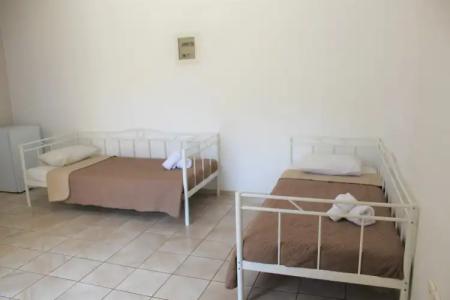 Chrissy's Paradise - 3