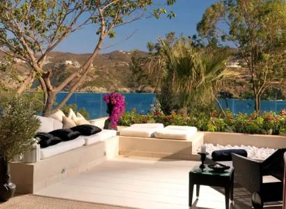 Out Of The Blue Resort & Spa - 54