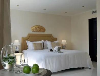 Out Of The Blue Resort & Spa - 99