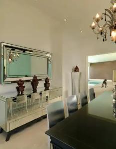 Out Of The Blue Resort & Spa - 148