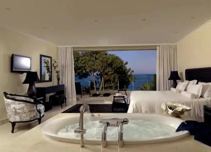 Out Of The Blue Resort & Spa - 120