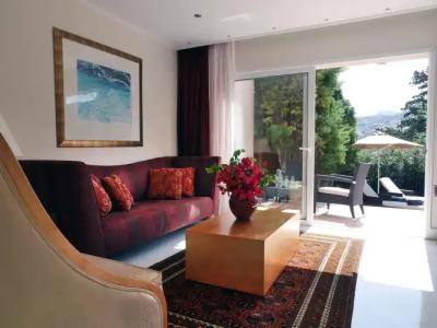 Out Of The Blue Resort & Spa - 102