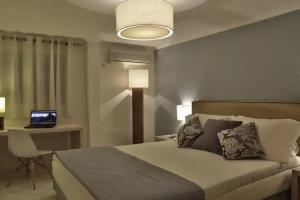 Glykeria Mini Suites, Perivolos