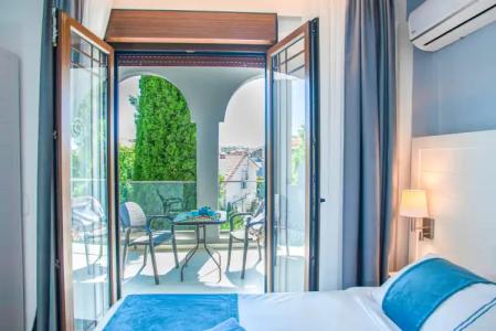 Acrotel Lily Ann Village - 42