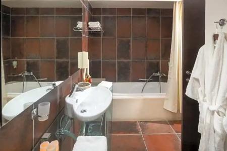 Angela Suites Boutique - 33