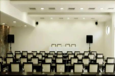 Angela Suites Boutique - 17