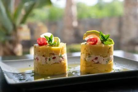 Angela Suites Boutique - 11